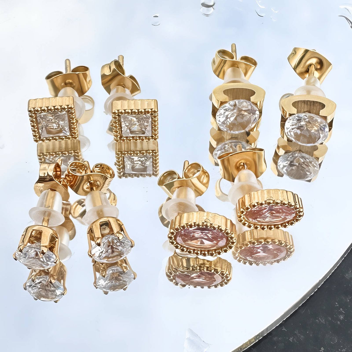 Clear Round Stud Earrings