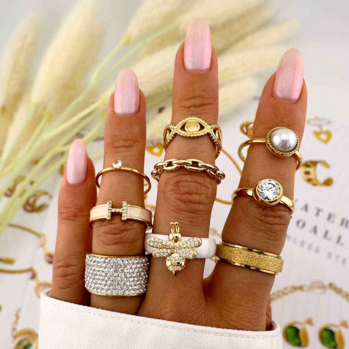Bezel-Solitaire Ring
