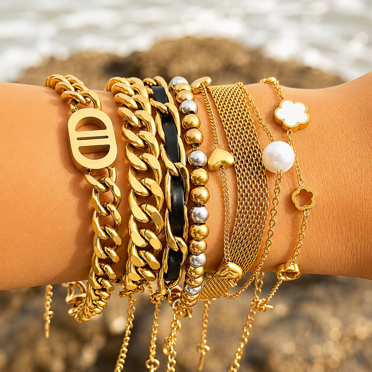 Radiant Heart Chain Bracelet